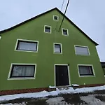 Monteur & Ferienapartment Leidenberger Parkplatz Wlan Kinderspielzimmer Daire *