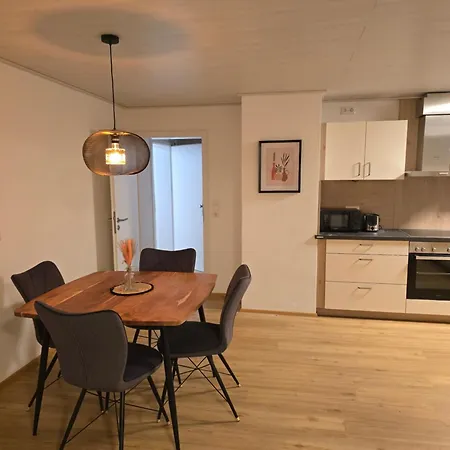 Monteur & Ferienapartment Leidenberger
